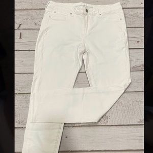 Women’s White Skinny Jeans